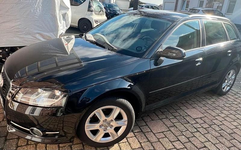 Gebraucht Audi A3 Attraction 105 PS (77 kW) 2011 Schwarz Kleinwagen
