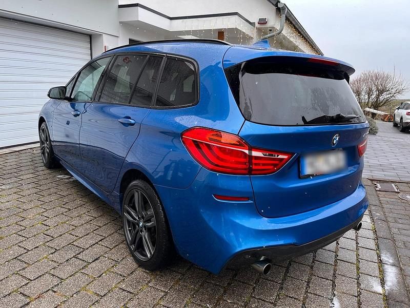 Gebraucht BMW 220 M Sport 190 PS (139 kW) 2016 Blau Kombi