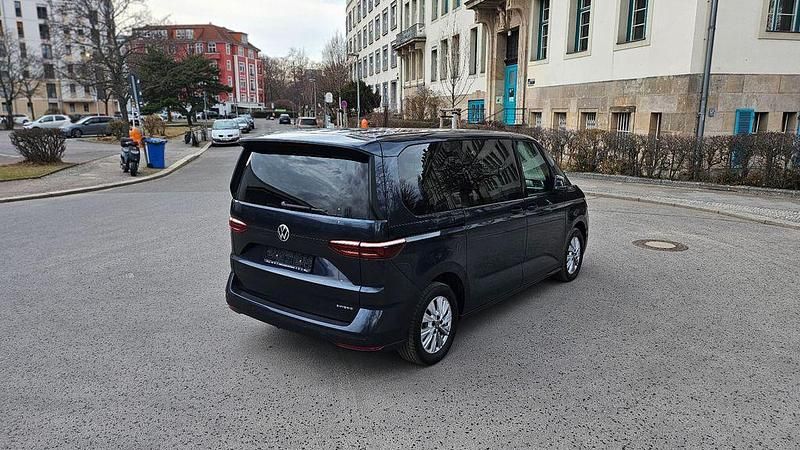 Gebraucht VW Multivan Life 218 PS (160 kW) 2022 Blau Van