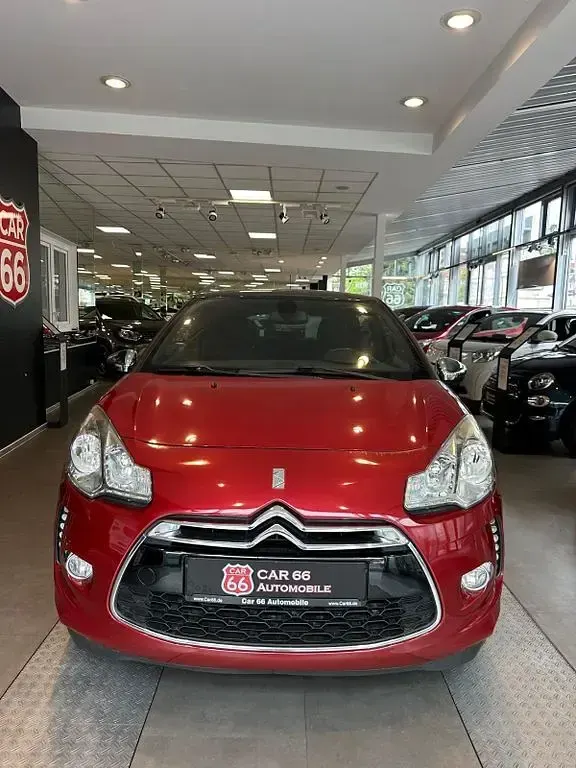 Gebraucht Citroën DS3 Sport Chic 156 PS (114 kW) 2011 Rouge erytrhee/sanguine Kleinwagen