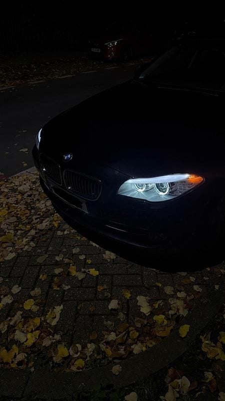 Schwarz Gebraucht 2013 BMW 530 Limousine | 16.799 € (Superpreis) - Bild 1/4