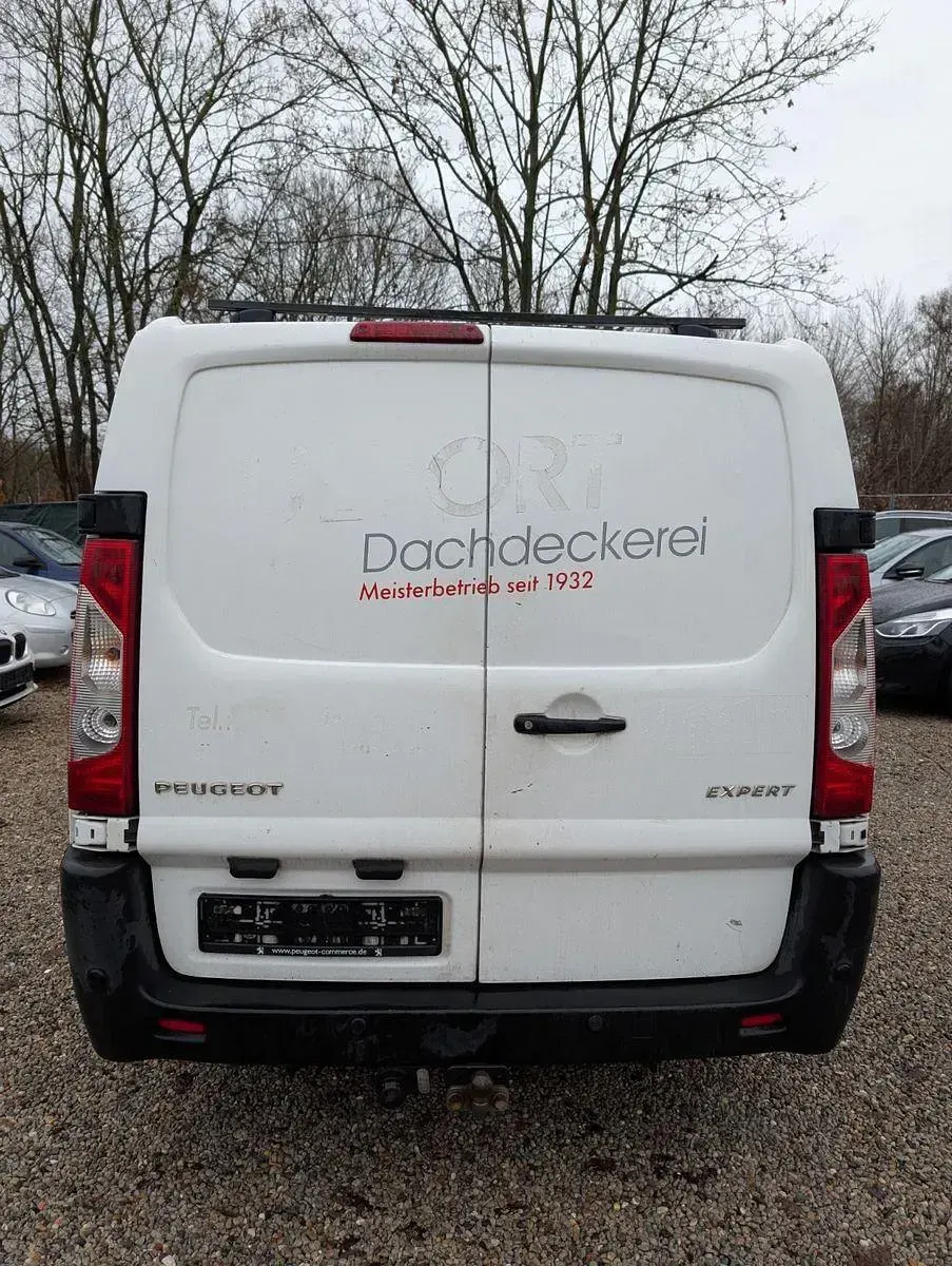 Gebraucht Peugeot Expert 128 PS (94 kW) 2014 Weiß Van