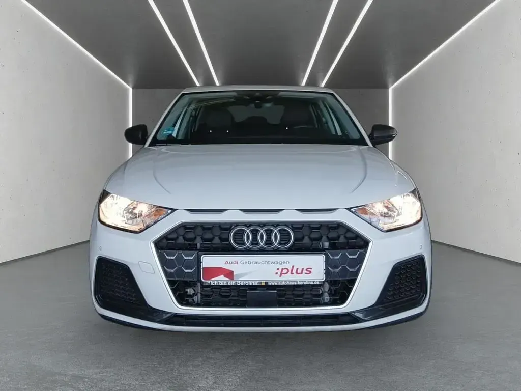 Gebraucht Audi A1 Sportback Advanced Plus 95 PS (69 kW) 2025 Cortinaweiß Kleinwagen