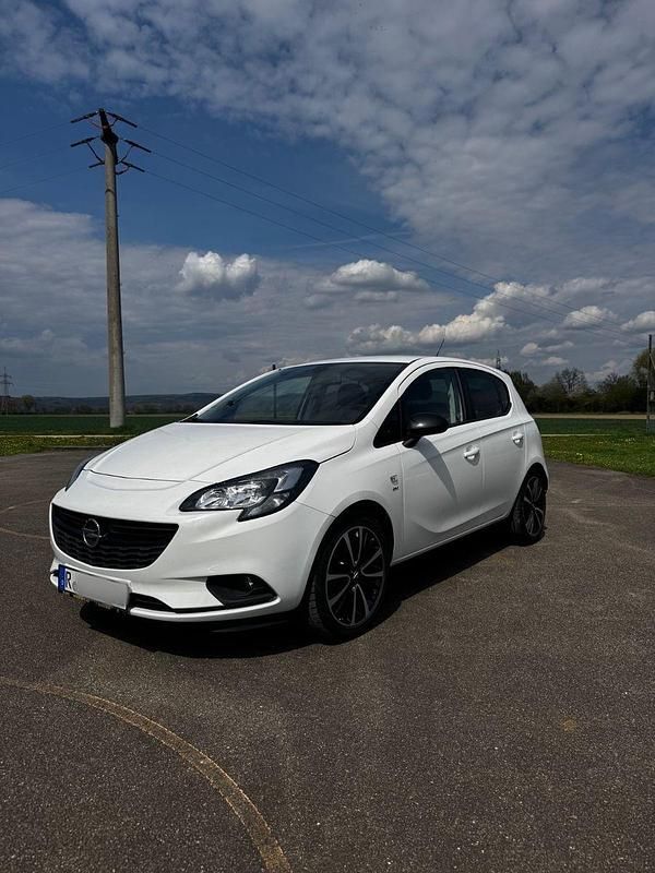 Second-hand Opel Corsa Edition 101 CP (74 kW) 2016 Alb Hatchback