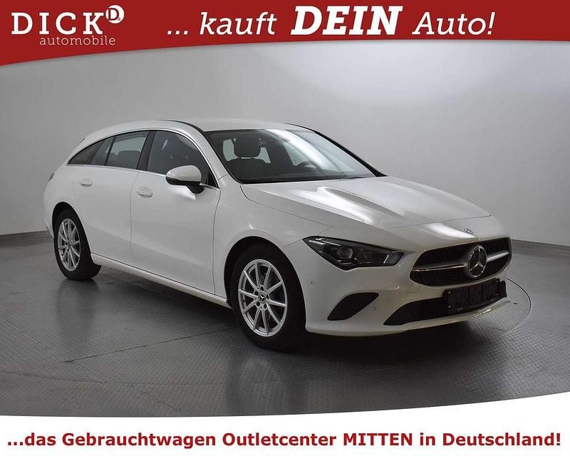 Polarweiss Gebraucht 2020 Mercedes CLA200 Kombi | 18.950 € (Guter Preis) - Bild 1/4