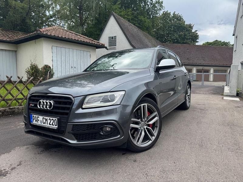 Grau Gebraucht 2015 Audi SQ5 Competition SUV | 15.500 € (Fairer Preis) - Bild 1/4