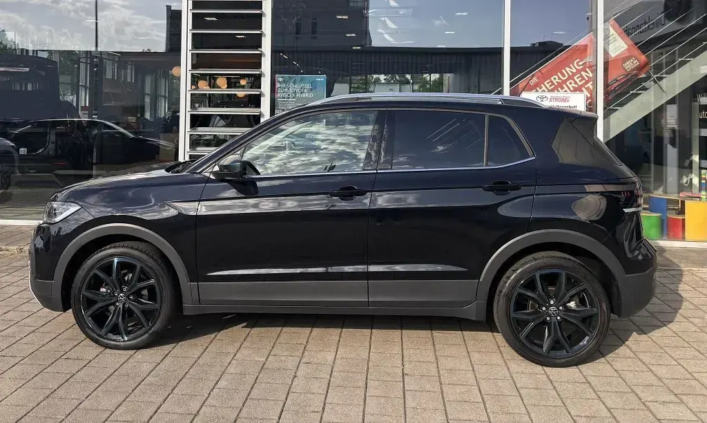 Second-hand VW T-Cross Style 150 CP (110 kW) 2020 Negru SUV