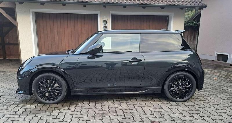 Gebraucht Mini John Cooper Works 156 PS (114 kW) 2025 Grau Kleinwagen
