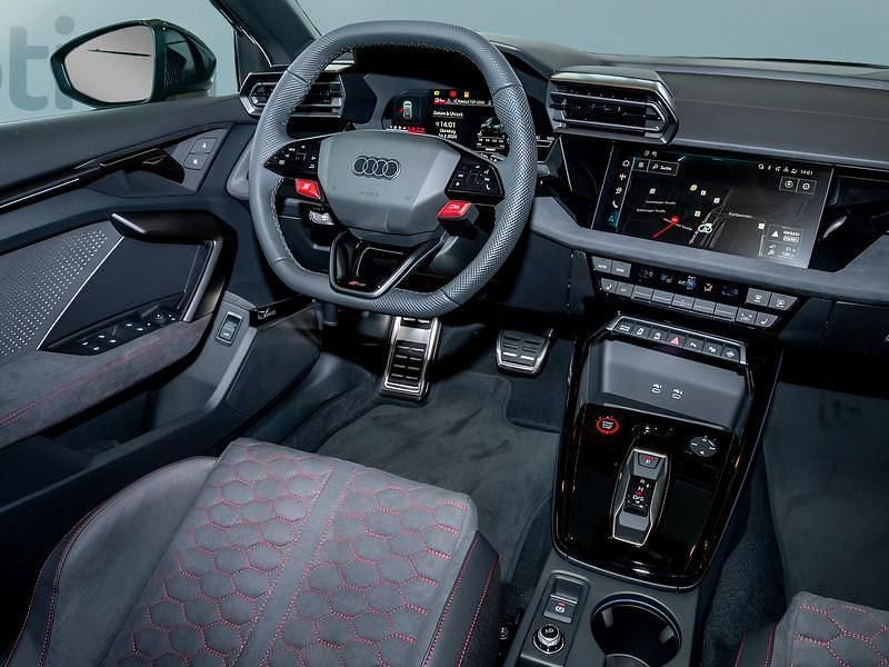 Gebraucht Audi RS3 400 PS (294 kW) 2026 Beige Limousine