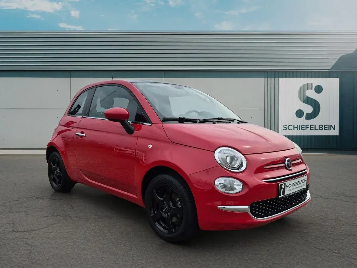 Gebraucht Fiat 500 Red 69 PS (50 kW) 2023 Rot Limousine