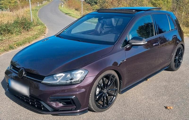 Andere farben Gebraucht 2019 VW Golf VII R Limousine | 28.300 € (Etwas zu teuer) - Bild 1/4