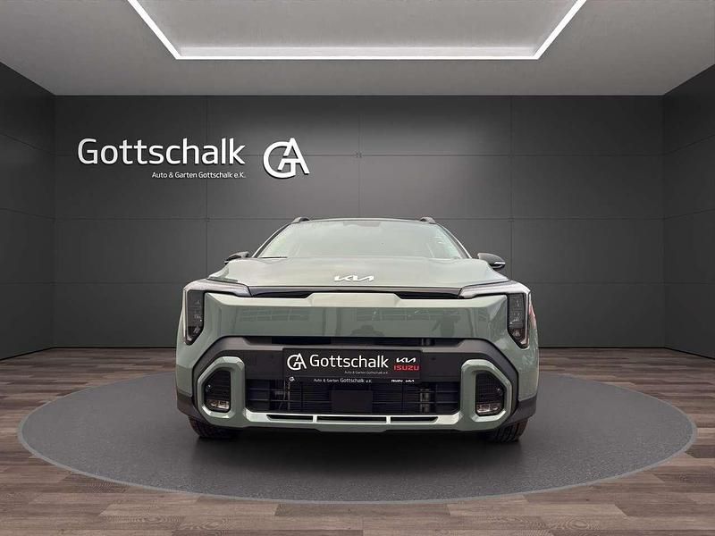 Neu Kia Stonic GT-Line 116 PS (85 kW) 2025 Adventure green metallic SUV