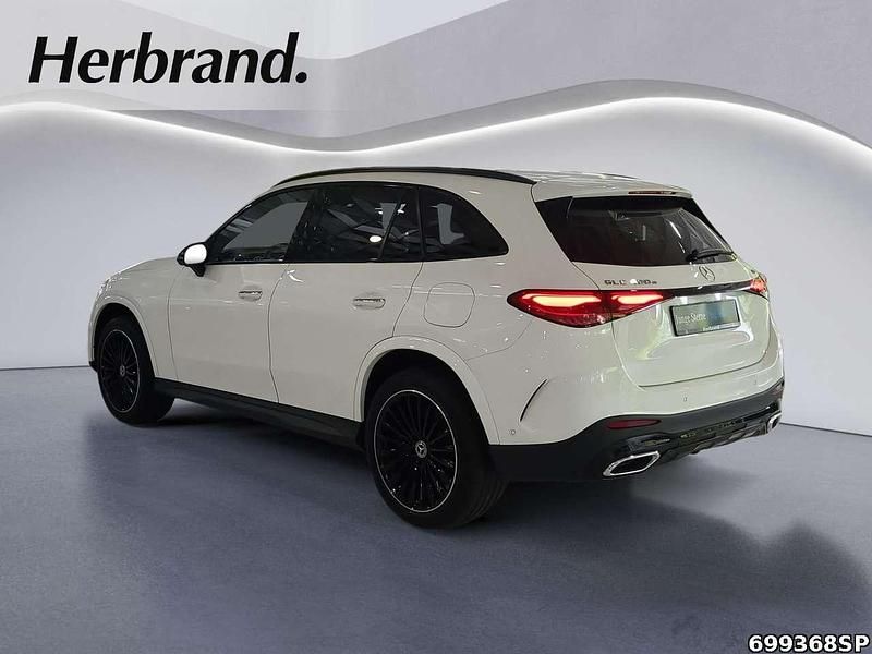 Gebraucht Mercedes GLC400d AMG 252 PS (185 kW) 2025 Unilack polarweiß SUV