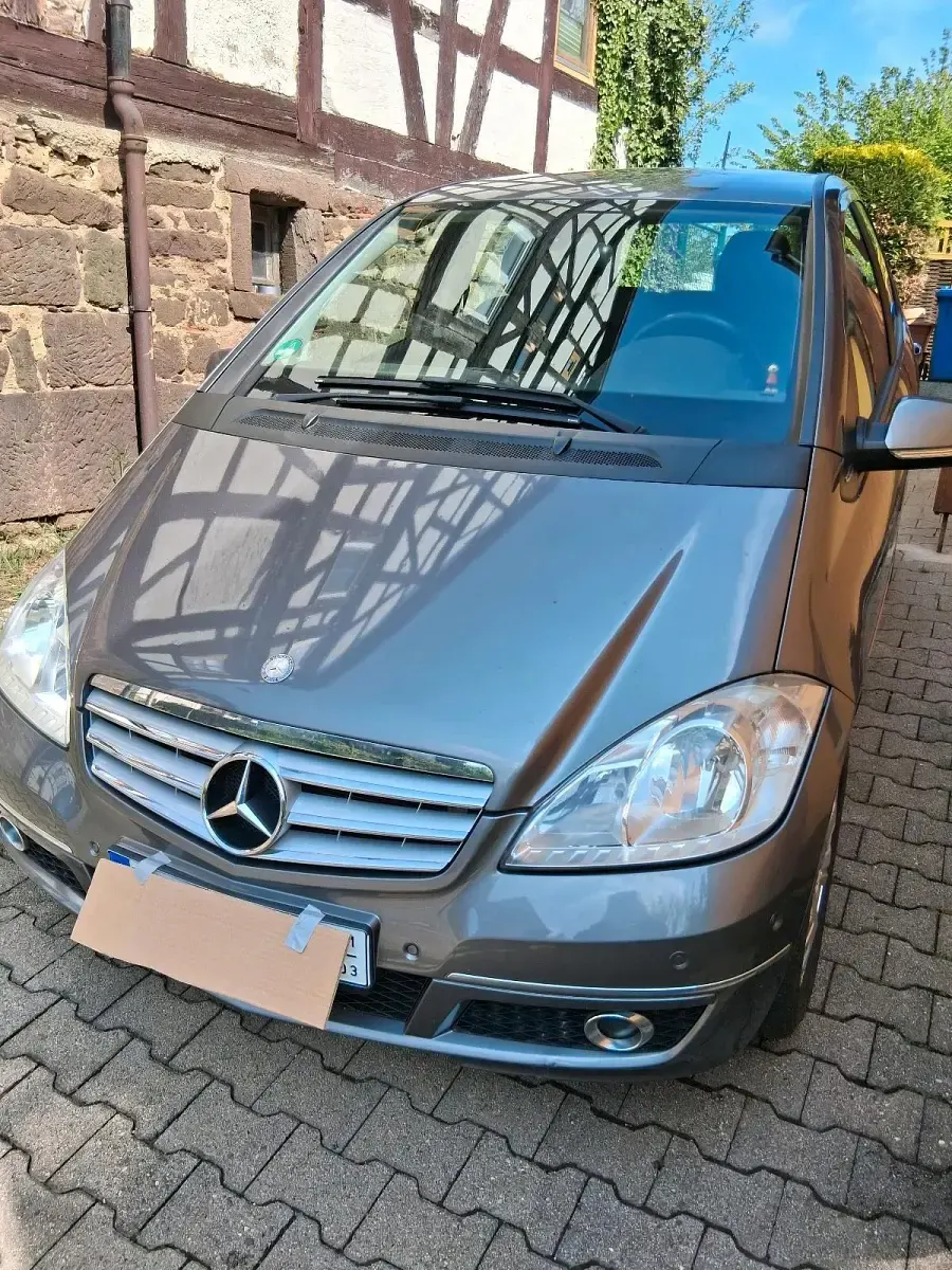 Gebraucht Mercedes A200 193 PS (141 kW) 2009 Grau Kleinwagen