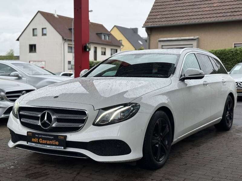 Gebraucht Mercedes E200 Avantgarde 184 PS (135 kW) 2017 Weiß Kombi