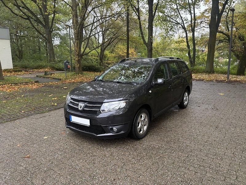 Schwarz Gebraucht 2016 Dacia Logan MCV Prestige Kombi | 9.250 € - Bild 1/4