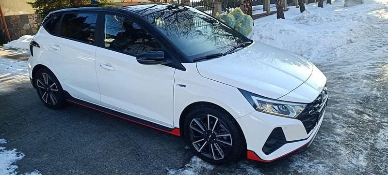 Weiß Gebraucht 2023 Hyundai i20 N Line Kleinwagen | 15.790 € (Superpreis) - Bild 1/4