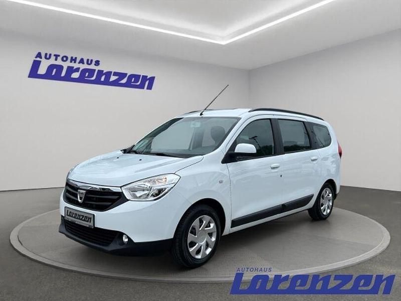 Weiss Gebraucht 2017 Dacia Lodgy Lauréate Van / Kleinbus | 12.480 € (Etwas zu teuer) - Bild 1/4