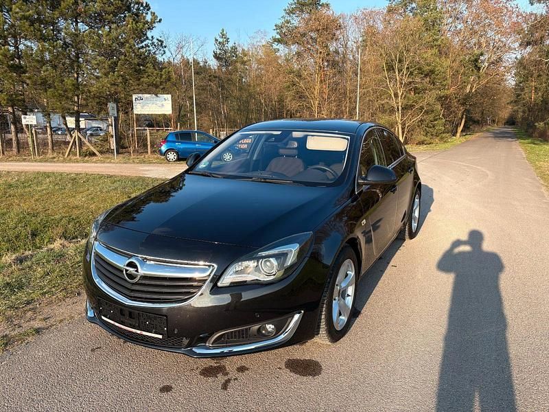 Gebraucht Opel Insignia 136 PS (100 kW) 2016 Schwarz Limousine