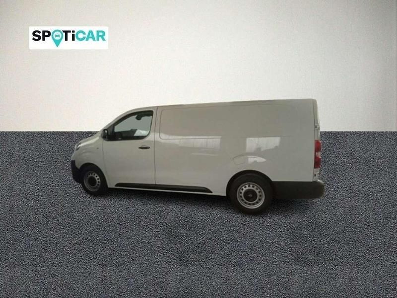Neu Opel Vivaro-e Combi 100 kW (136 PS) 2025 Lackierung weiss icy Van