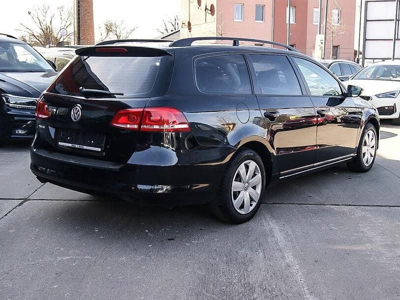 Gebraucht VW Passat Trendline 122 PS (89 kW) 2014 Deepblack schwarz perleffect Kombi