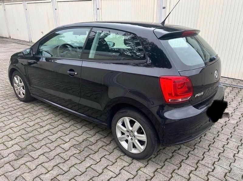 Gebraucht VW Polo 69 PS (50 kW) 2010 Schwarz Kleinwagen
