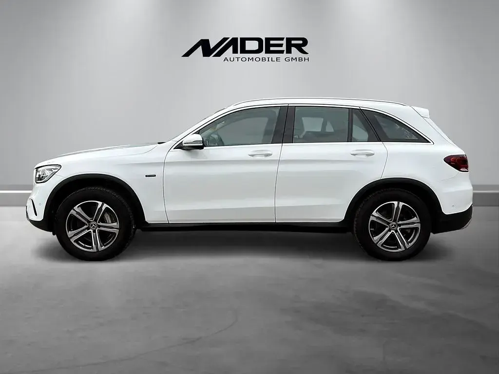 Gebraucht Mercedes GLC300 211 PS (155 kW) 2021 Weiß SUV
