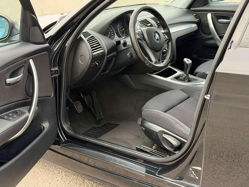 Gebraucht BMW 120 177 PS (130 kW) 2007 Schwarz ii Kleinwagen