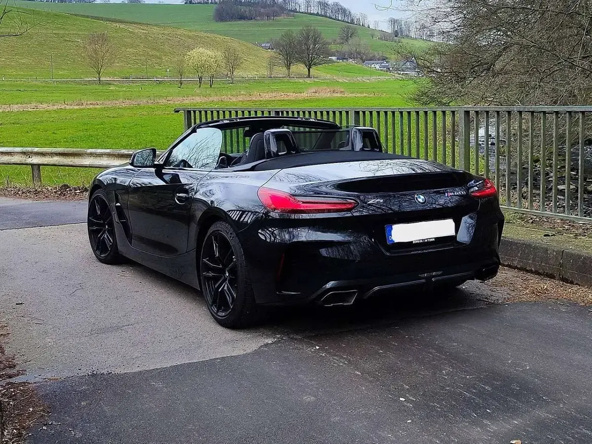 Gebraucht BMW Z4 M Sport 340 PS (250 kW) 2023 Schwarz Cabrio
