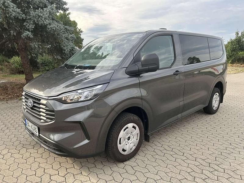 Grau Gebraucht 2024 Ford Transit Custom Trend Kombi | 34.900 € (Etwas zu teuer) - Bild 1/4