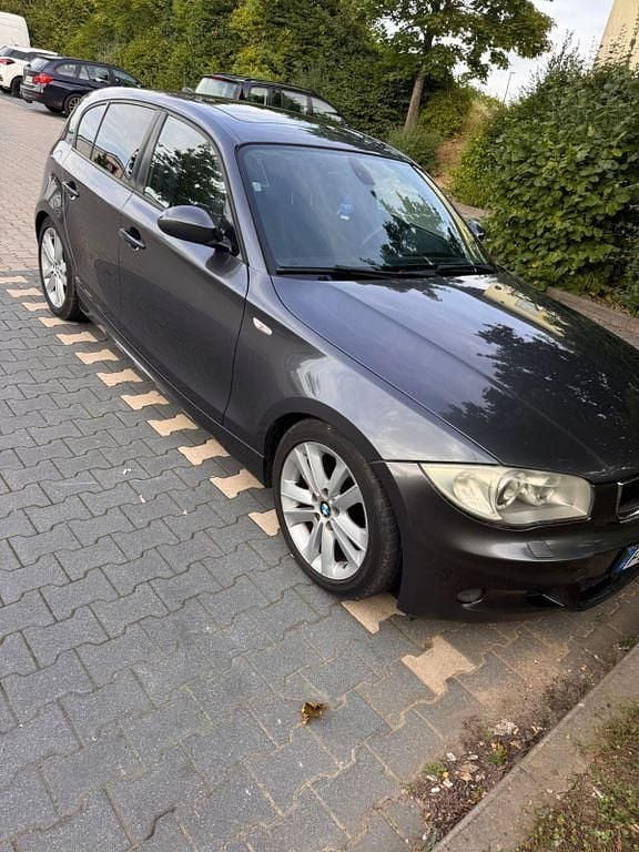 Schwarz Gebraucht 2006 BMW 120 M Sport Kleinwagen | 4.500 € (Guter Preis) - Bild 1/4