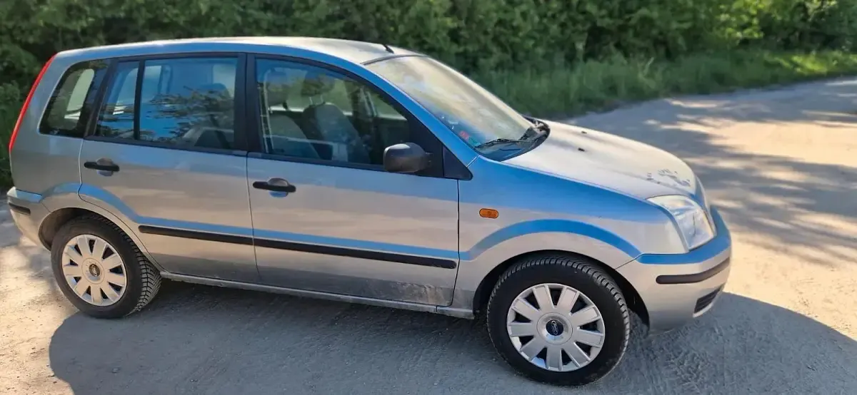 Gebraucht Ford Fusion 100 PS (73 kW) 2005 Grau Kleinwagen