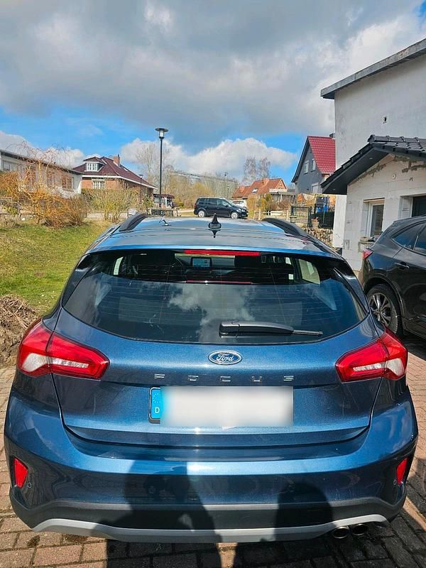 Brugt Ford Focus Active 125 HK (91 kW) 2019 Blå Sedan