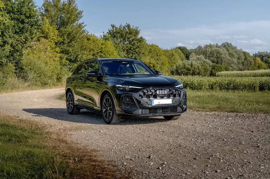 Gebraucht Audi SQ5 Sport 367 PS (269 kW) 2025 Schwarz SUV