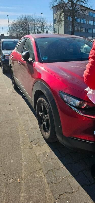 Rot Gebraucht 2022 Mazda CX-30 SUV | 23.900 € - Bild 1/2