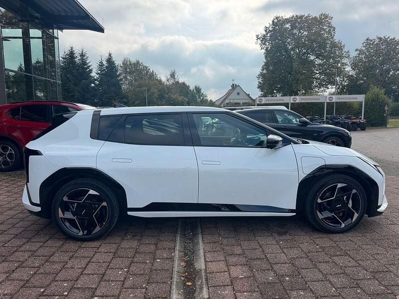 Neu Kia EV4 GT-Line 150 kW (204 PS) 2025 Weiß Kleinwagen