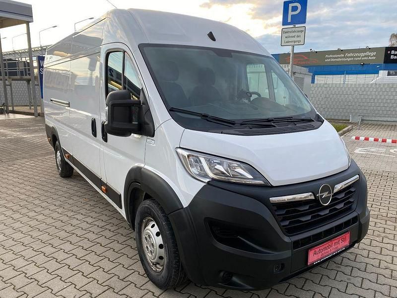 Gebraucht Opel Movano 140 PS (102 kW) 2023 Weiß Van