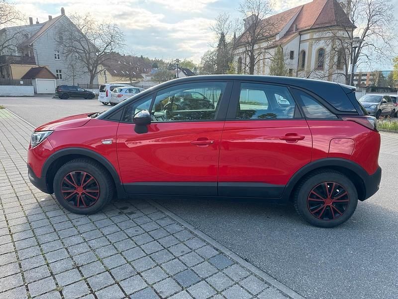Gebraucht Opel Crossland X 81 PS (59 kW) 2018 Rot SUV