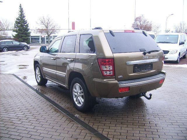 Gebraucht Jeep Grand Cherokee Limited 218 PS (160 kW) 2010 Grün SUV