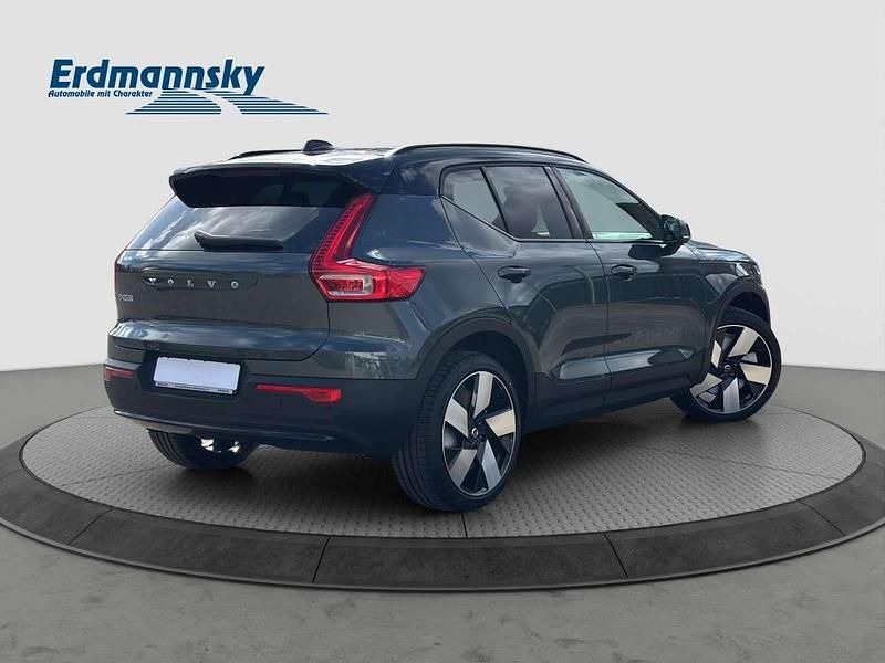 Neu Volvo EX40 Ultra 185 kW (252 PS) 2026 Forest lake (grün) SUV