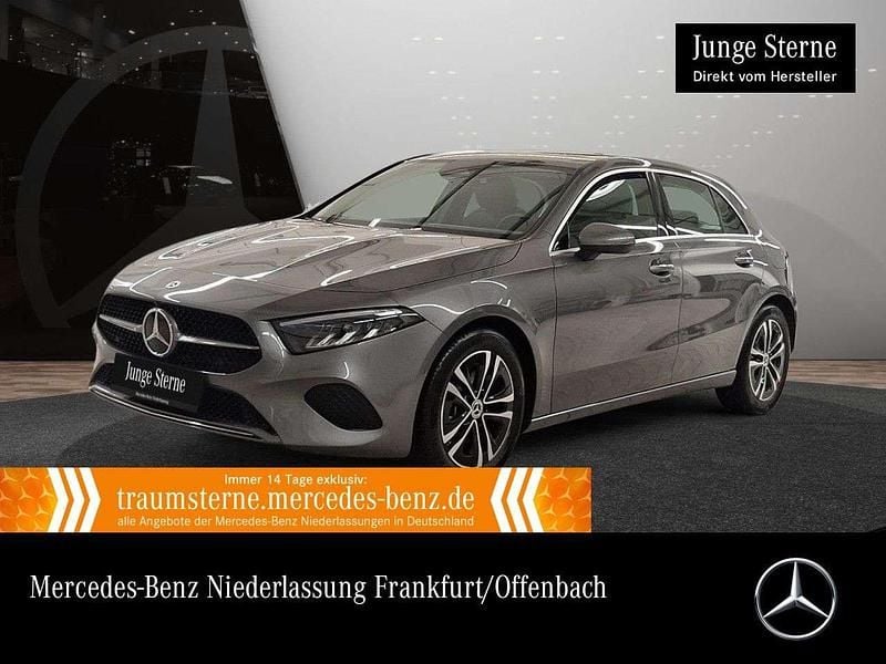 Grau Gebraucht 2025 Mercedes A180 Progressive Limousine | 27.490 € (Guter Preis) - Bild 1/3