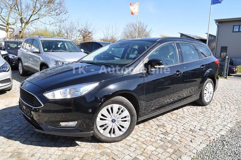 Gebraucht Ford Focus Trend 95 PS (69 kW) 2017 Schwarz Kombi