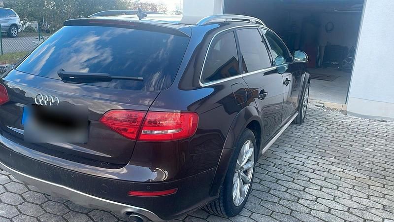Gebraucht Audi A4 Allroad 239 PS (175 kW) 2011 Braun Kombi