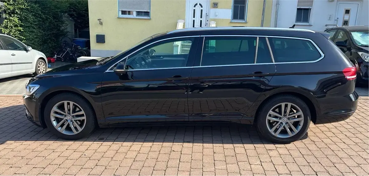 Gebraucht VW Passat Comfortline 150 PS (110 kW) 2014 Schwarz Kombi