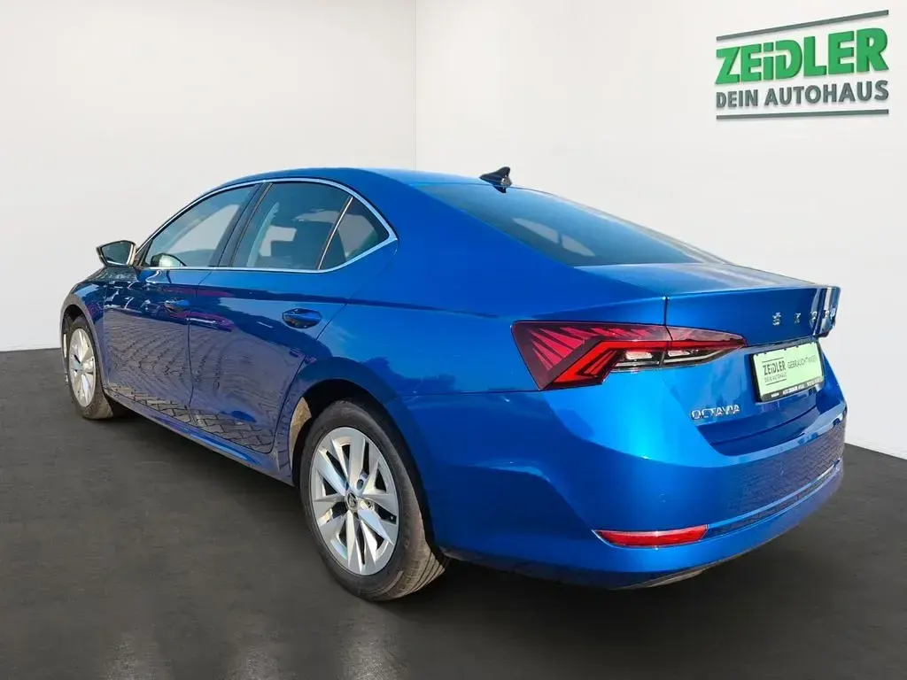 Gebraucht Skoda Octavia Style 150 PS (110 kW) 2023 Blau Limousine