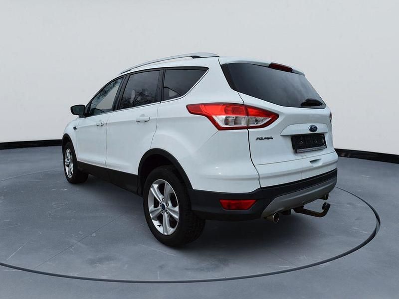 Gebraucht Ford Kuga SYNC Edition 150 PS (110 kW) 2016 Weiß SUV