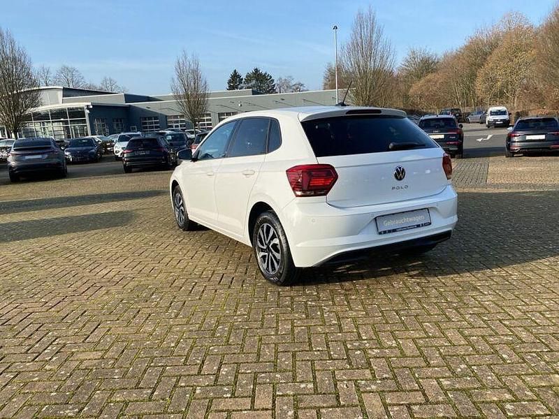 Gebraucht VW Polo Active 95 PS (69 kW) 2021 Weiß Kleinwagen