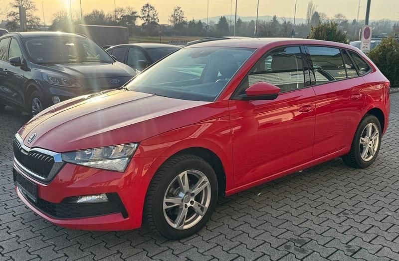 Gebraucht Skoda Scala Ambition 116 PS (85 kW) 2020 Rot Kleinwagen