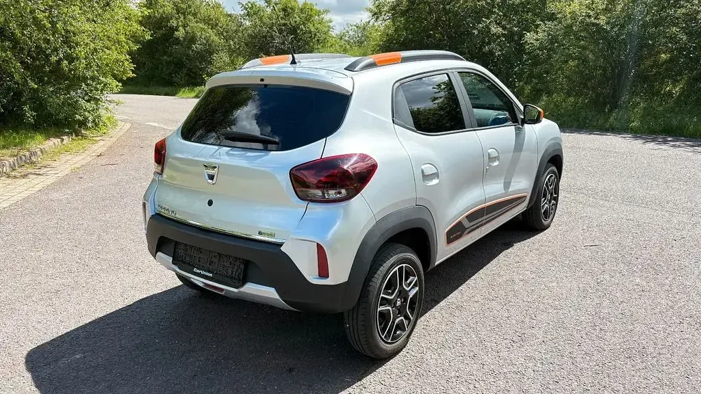 Occasion Dacia Spring Comfort Plus 33 kW (45 ch) 2021 Argent Citadine
