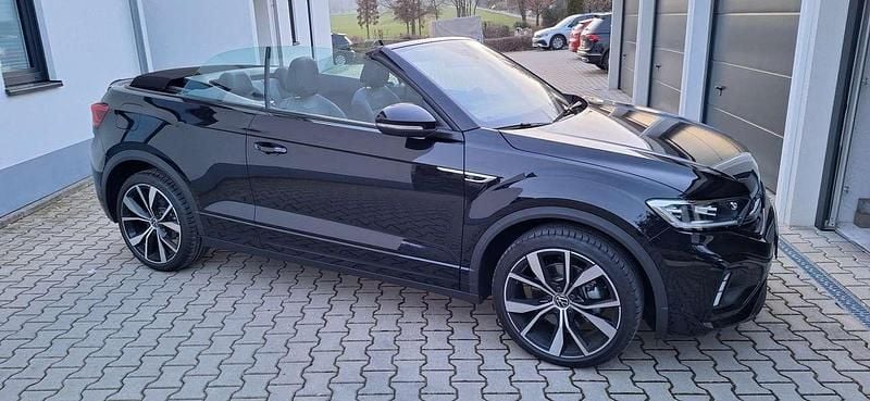Schwarz Gebraucht 2023 VW T-Roc Cabriolet R-line Cabrio | 30.500 € (Guter Preis) - Bild 1/4